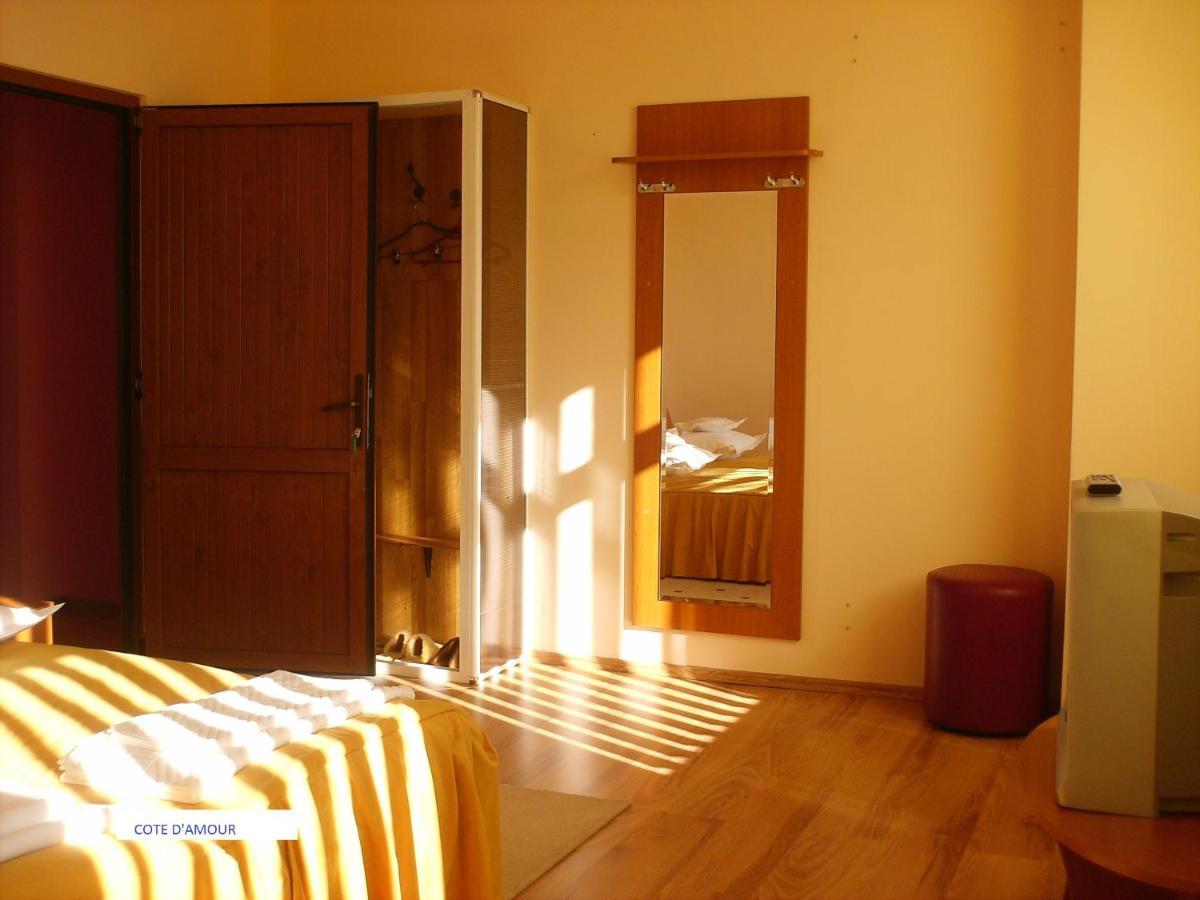 Pension Cote D'Amour Moieciu de Jos Buitenkant foto