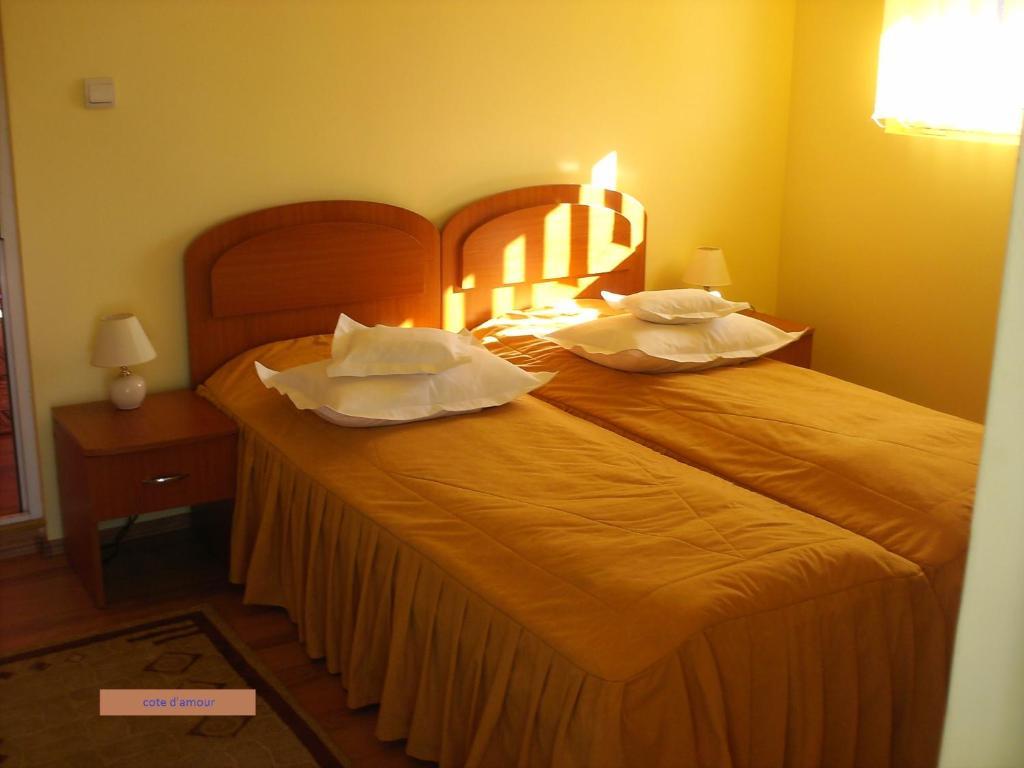 Pension Cote D'Amour Moieciu de Jos Kamer foto
