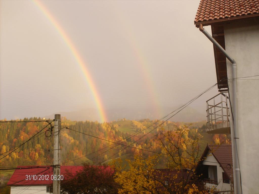 Pension Cote D'Amour Moieciu de Jos Buitenkant foto